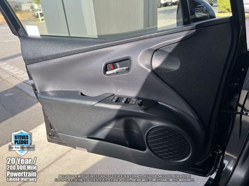 Used 2018 Toyota Prius Two image 24