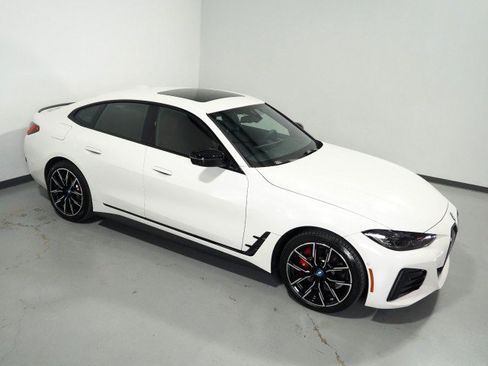 Used 2023 BMW i4 eDrive40 w/ M Sport Package RWD image 12