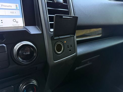 Used 2018 Ford F150 Raptor w/ Equipment Group 802A Luxury image 42