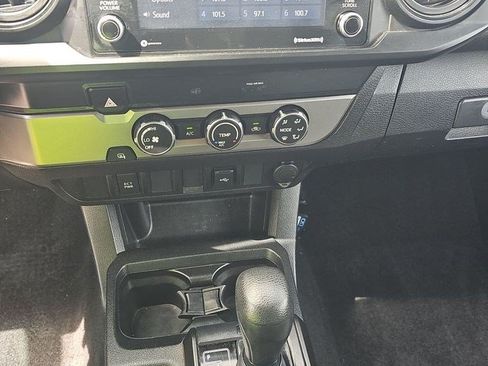 Used 2020 Toyota Tacoma SR RWD image 14