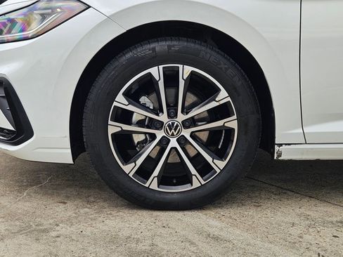 Used 2025 Volkswagen Jetta Sport FWD image 10