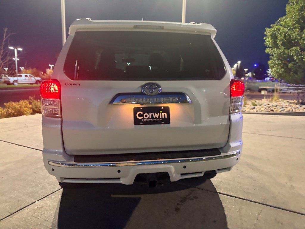 Used 2012 Toyota 4Runner SR5 w/ Convenience Pkg AWD/4WD image 8