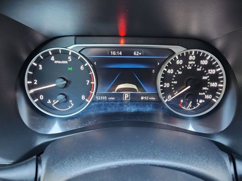 Used 2023 Nissan Sentra SV image 18