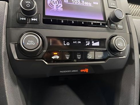 Used 2017 Honda Civic Sport image 21