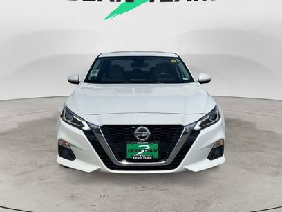 Used 2022 Nissan Altima 2.5 Platinum