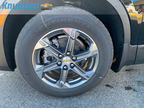 New 2026 Chevrolet Blazer LT w/ Convenience Package AWD/4WD image 10