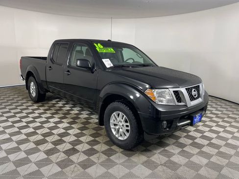 Used 2016 Nissan Frontier 4x4 Crew Cab Long Bed image 26