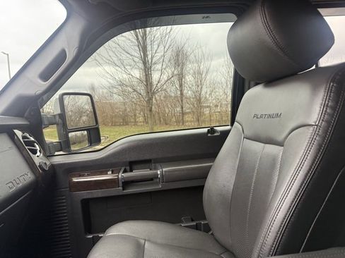 Used 2016 Ford F350 Platinum image 36