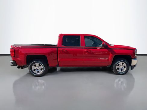Used 2016 Chevrolet Silverado 1500 LT image 2