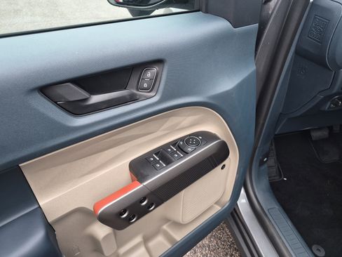 New 2025 Ford Maverick Lariat w/ 4K Tow Package image 12