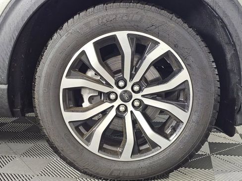 Used 2020 Ford Explorer ST w/ Premium Technology Package image 8