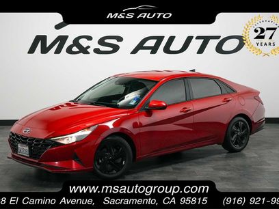 Used 2021 Hyundai Elantra SEL w/ Convenience Package