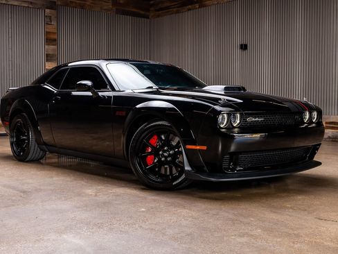 Used 2023 Dodge Challenger R/T Scat Pack RWD image 1