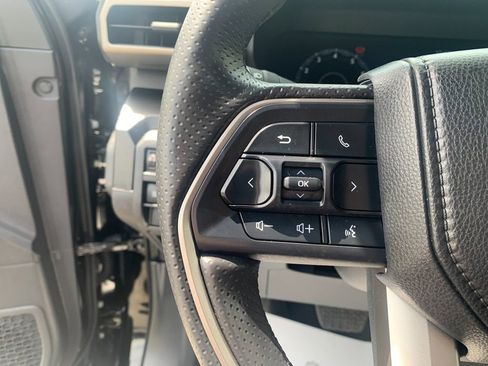 Used 2025 Toyota 4Runner Limited AWD/4WD image 29