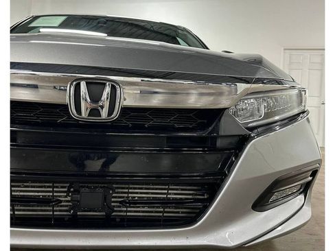 Used 2020 Honda Accord EX-L image 5