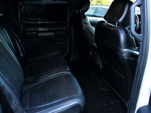 Used 2020 Ford F150 Raptor w/ Equipment Group 802A Luxury image 22