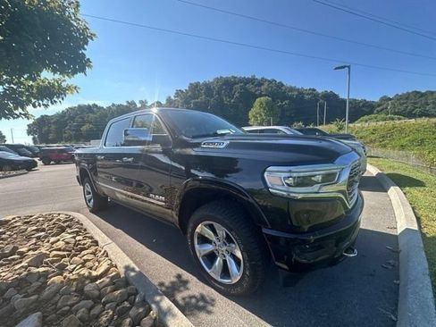 Used 2019 RAM 1500 Limited AWD/4WD image 12