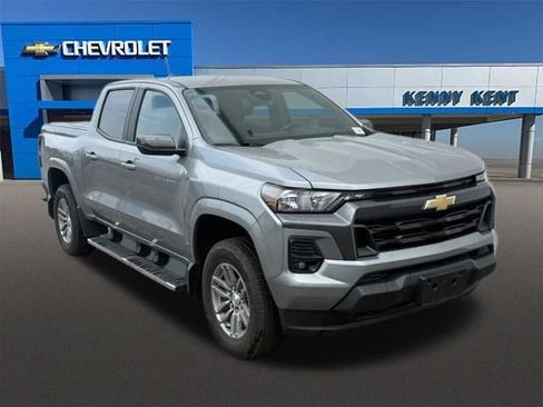 Used 2024 Chevrolet Colorado LT w/ LT Convenience Package II AWD/4WD image 1