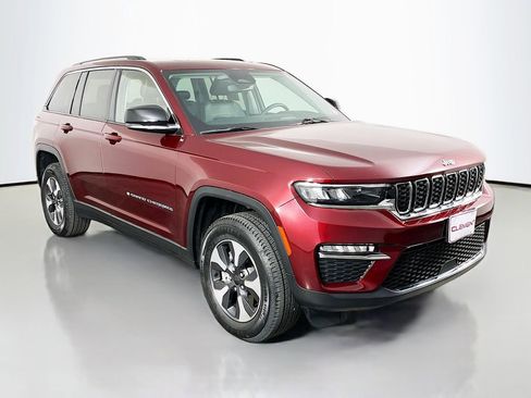 Used 2022 Jeep Grand Cherokee Limited 4xe AWD/4WD image 4