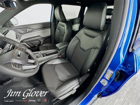 New 2026 Jeep Compass Latitude image 29
