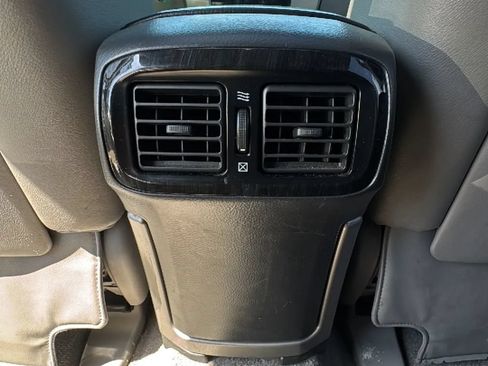 Used 2006 Toyota 4Runner Limited AWD/4WD image 17