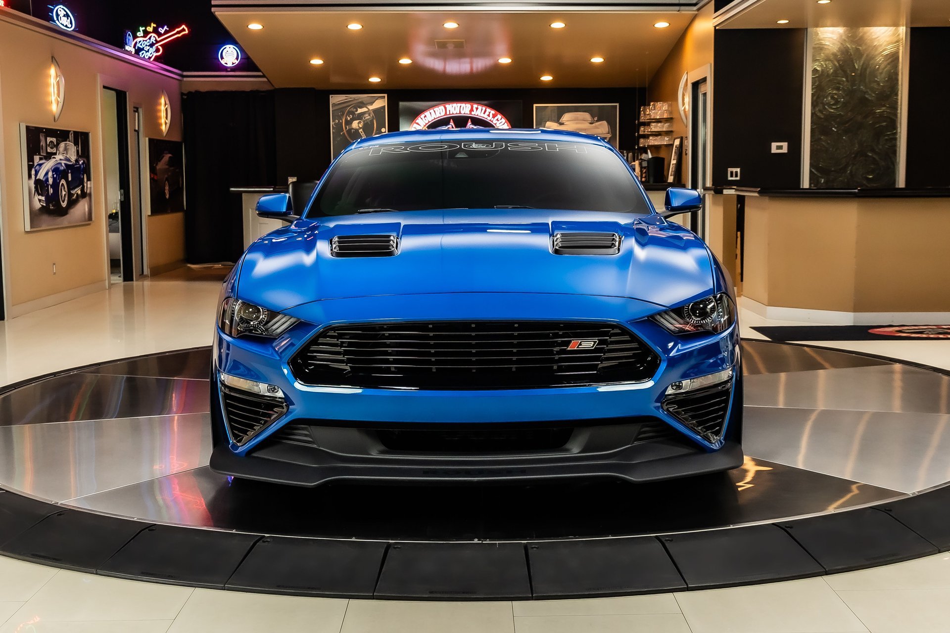 Used 2021 Ford Mustang GT Premium w/ GT Performance Package RWD image 7