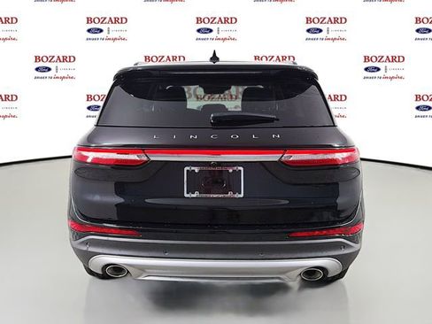 New 2026 Lincoln Corsair Premiere image 6