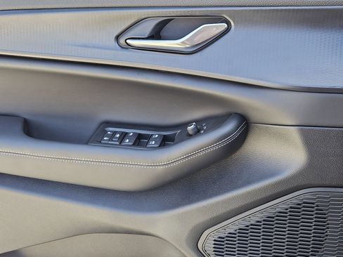 New 2026 Jeep Grand Cherokee Laredo image 21