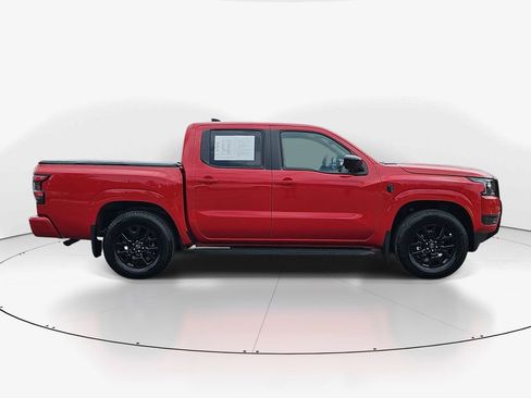 Used 2026 Nissan Frontier SV w/ Tow Package RWD image 5