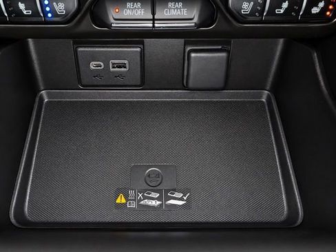 Used 2023 Chevrolet Tahoe High Country w/ LPO, Illumination Package AWD/4WD image 38