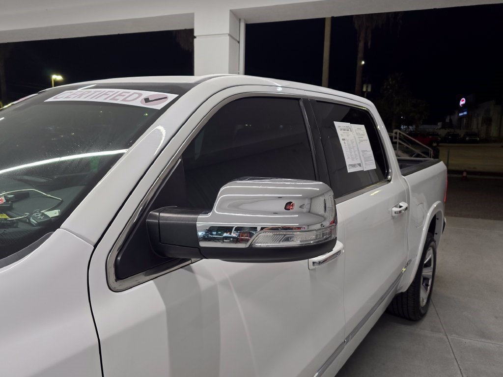 Used 2022 RAM 1500 Limited w/ Body Color Bumper Group AWD/4WD image 11