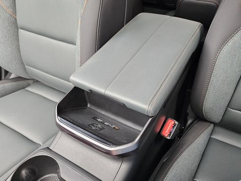 New 2026 GMC Terrain AT4 w/ Convenience Package III image 33