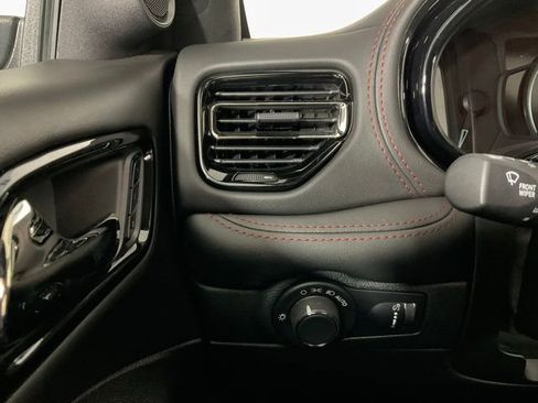 Used 2024 Dodge Durango R/T AWD/4WD image 22
