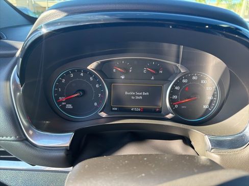 Used 2023 Chevrolet Traverse LT image 4