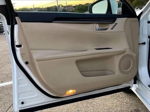 Used 2013 Lexus ES 350 image 27