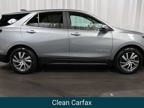 Used 2023 Chevrolet Equinox LT FWD image 2