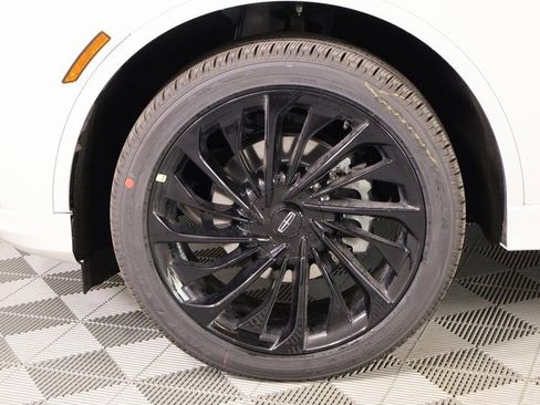 New 2026 Lincoln Aviator Reserve image 19