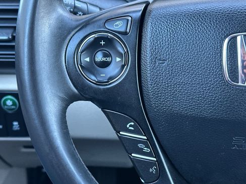 Used 2015 Honda Accord EX-L image 26