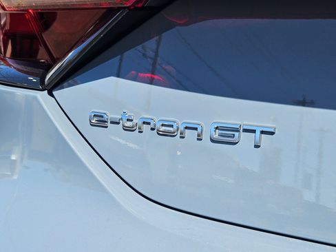 Used 2023 Audi e-tron GT Premium Plus w/ Executive Package AWD/4WD image 28