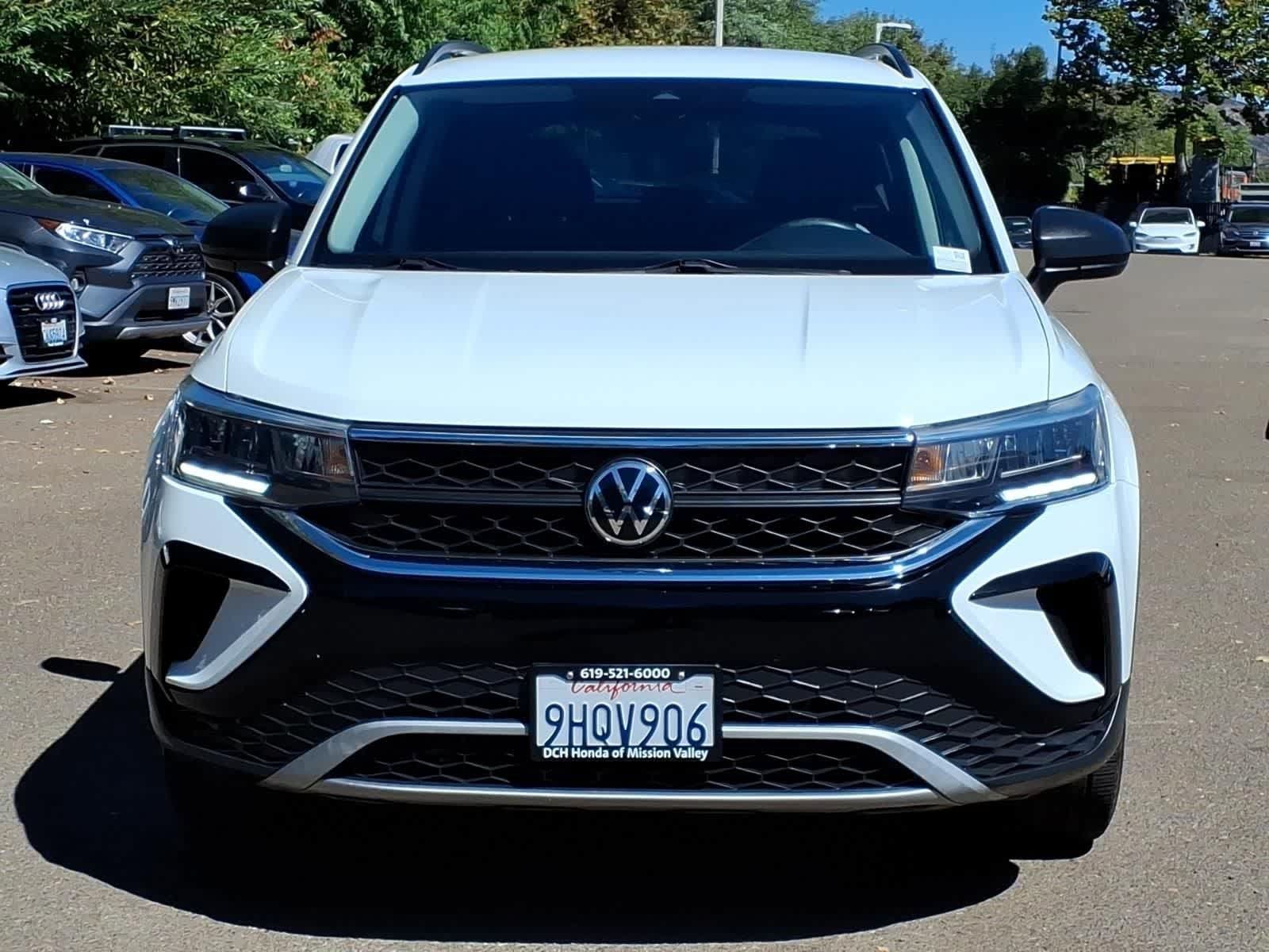 Used 2022 Volkswagen Taos S AWD/4WD image 2