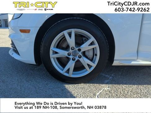 Used 2018 Audi A4 2.0T Premium w/ Convenience Package image 32