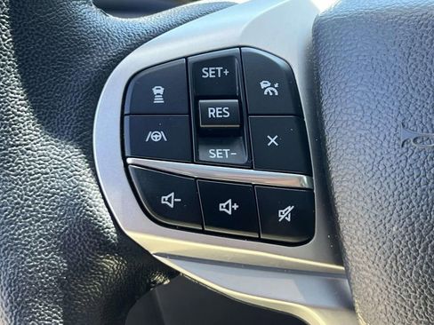 Used 2023 Ford Explorer XLT w/ Equipment Group 202A AWD/4WD image 20
