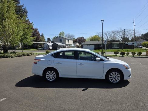 Used 2015 Nissan Sentra SV FWD image 4