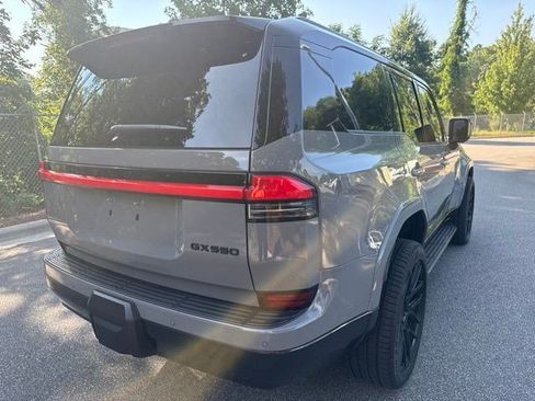 Used 2026 Lexus GX 550 w/ Cold Area Package AWD/4WD image 5