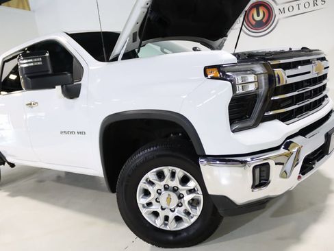 Used 2024 Chevrolet Silverado 2500 LTZ image 72