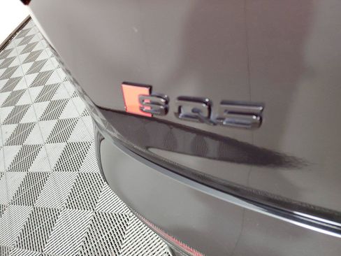 Used 2023 Audi SQ5 Prestige AWD/4WD image 7