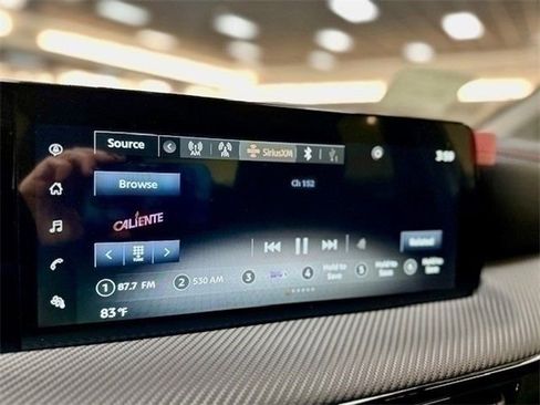 New 2025 Nissan Kicks SR w/ Illumination Package AWD/4WD image 14