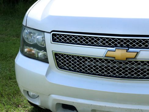 Used 2012 Chevrolet Tahoe LTZ image 30