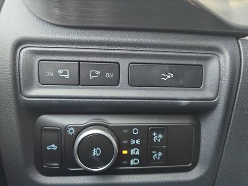 Used 2023 Ford F150 Lariat w/ Equipment Group 502A High image 10