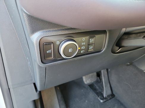 New 2026 Ford Explorer Platinum w/ LUX Leather Package image 23